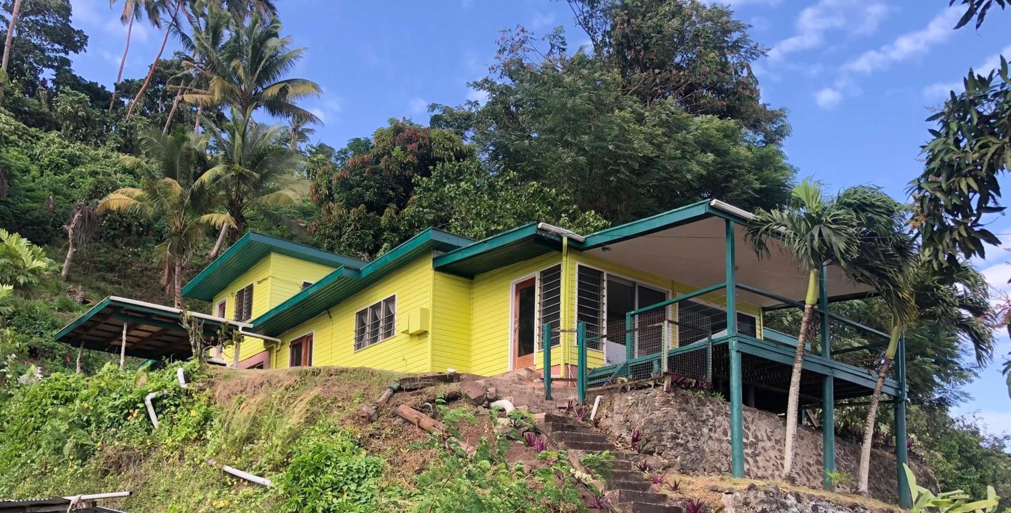 Limericks By The Sea Savusavu Buitenkant foto