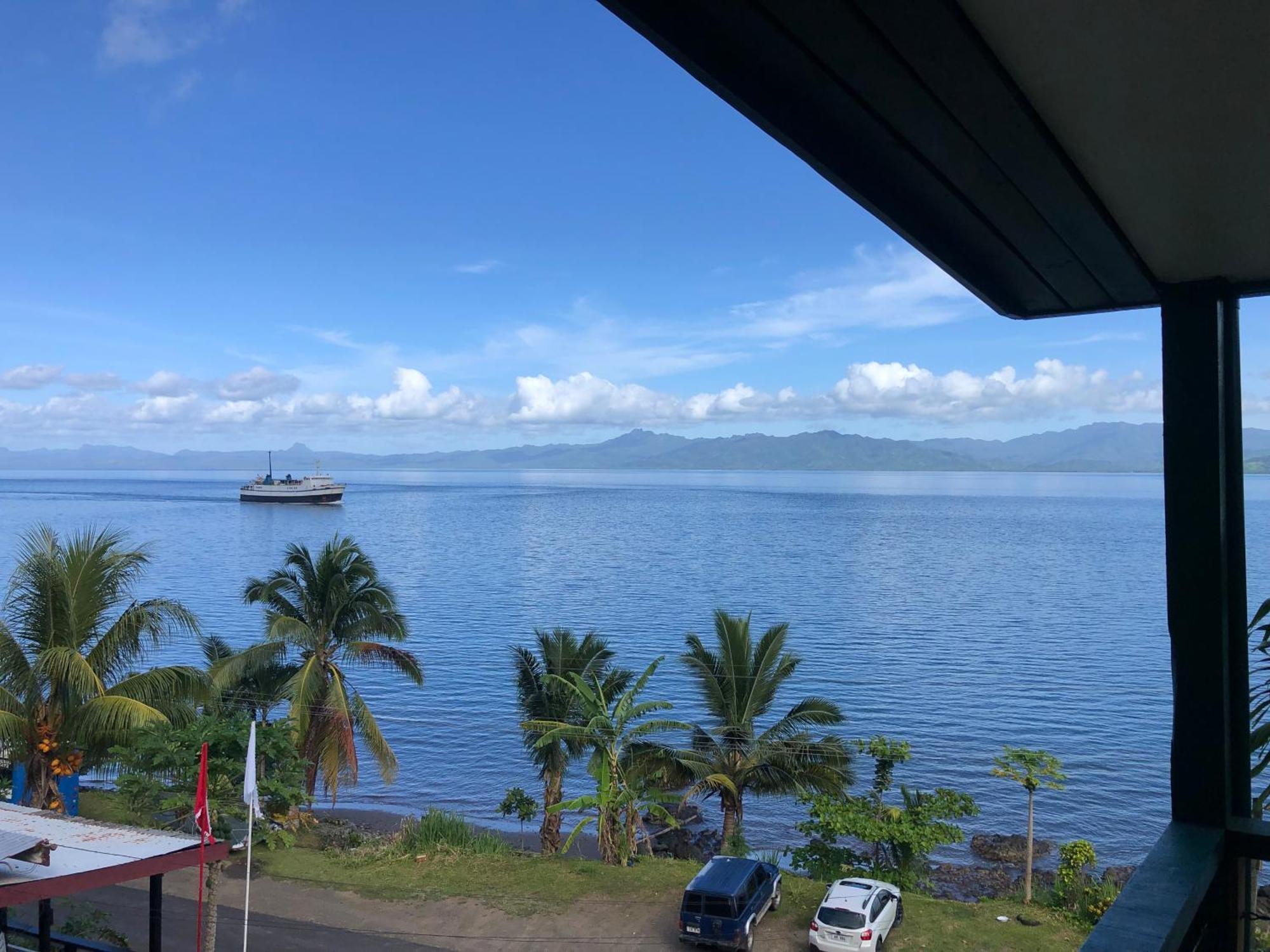 Limericks By The Sea Savusavu Buitenkant foto
